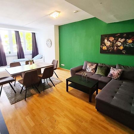 Langenfeld Apartment Buitenkant foto